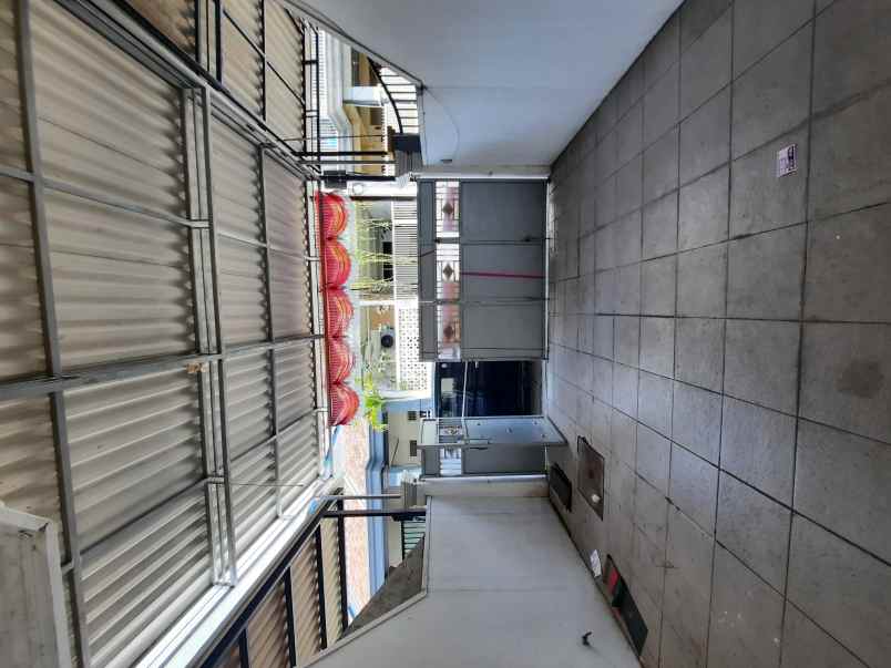 dijual rumah milik pribadi