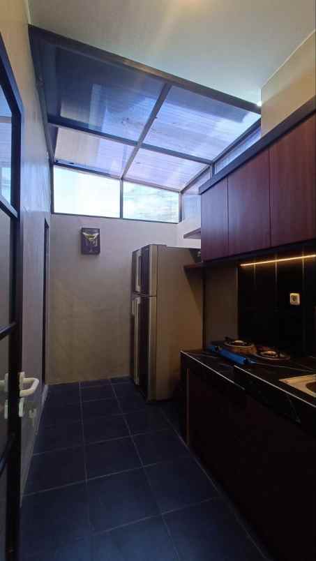 dijual rumah mojosarirejo