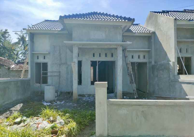 dijual rumah moyudan sleman yogyakarta
