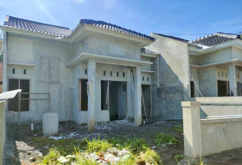 dijual rumah moyudan sleman yogyakarta