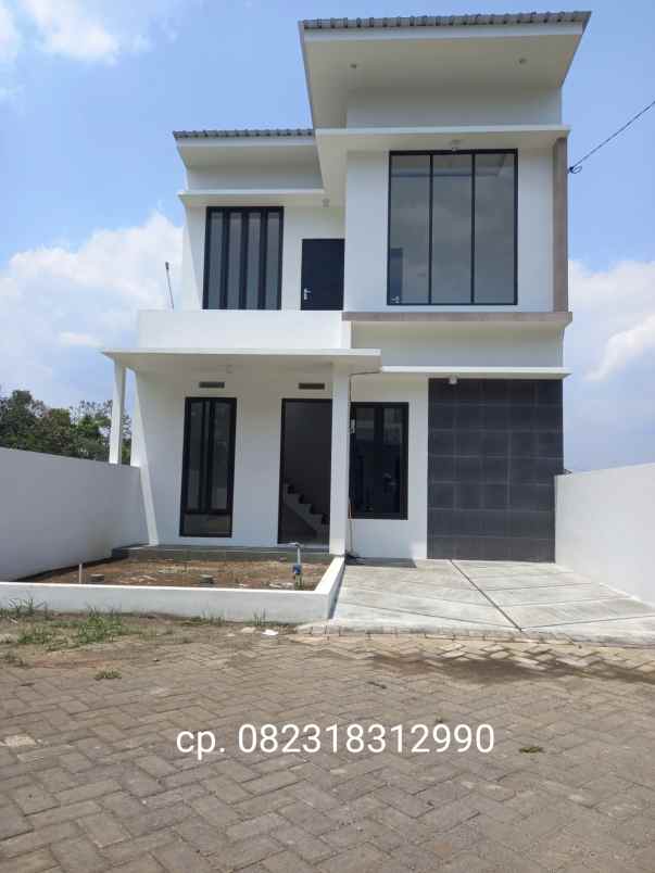 dijual rumah murah 2 lantai