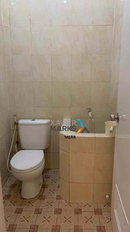 dijual rumah nirwana regency