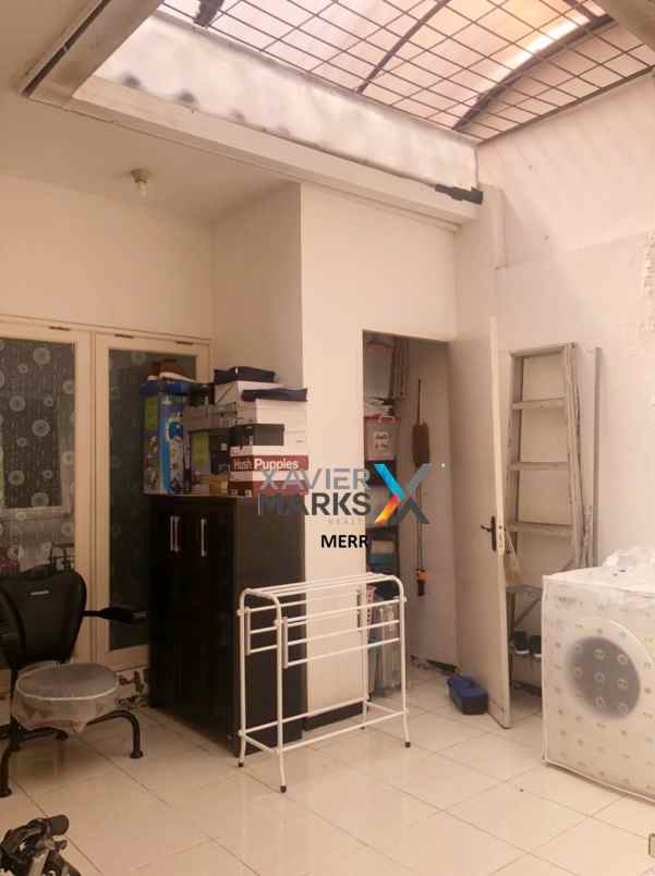 dijual rumah nirwana regency