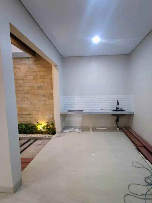 dijual rumah palagan filosofi kopi