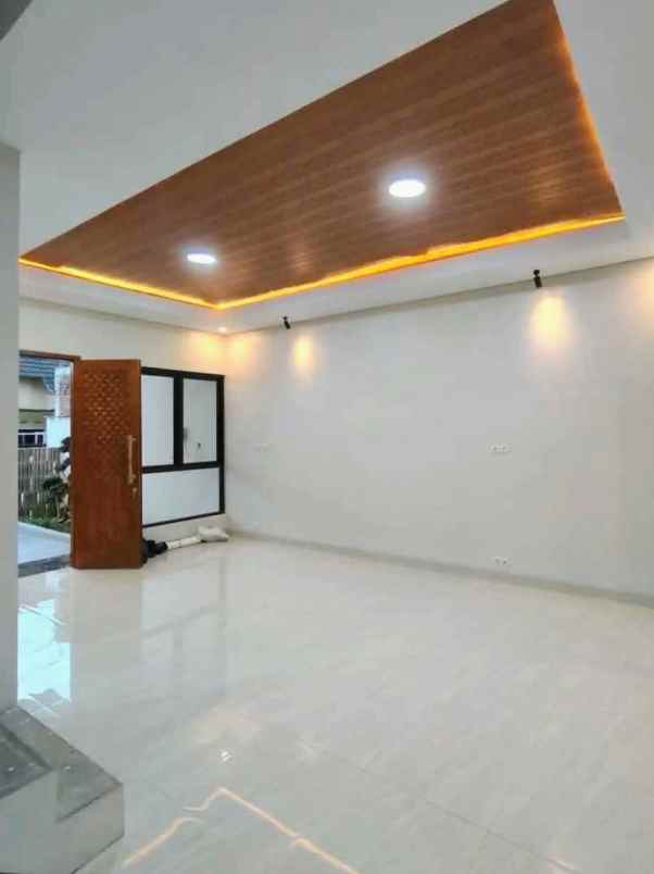 dijual rumah palagan filosofi kopi