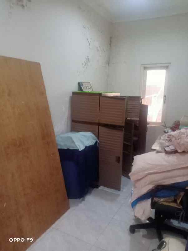 dijual rumah palmerah