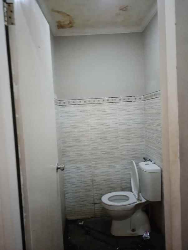 dijual rumah pamoyanan bogor selatan