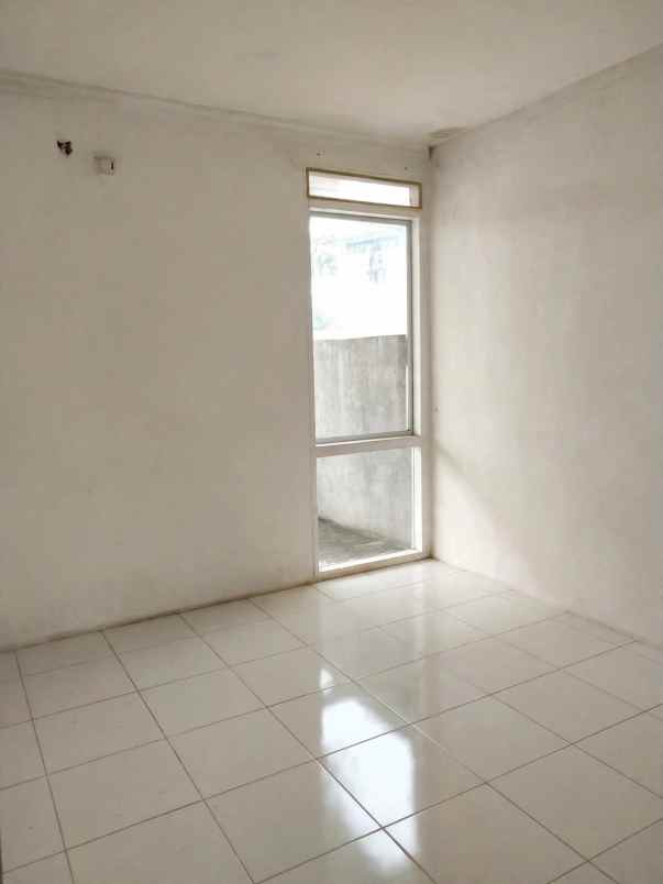 dijual rumah pamoyanan bogor selatan
