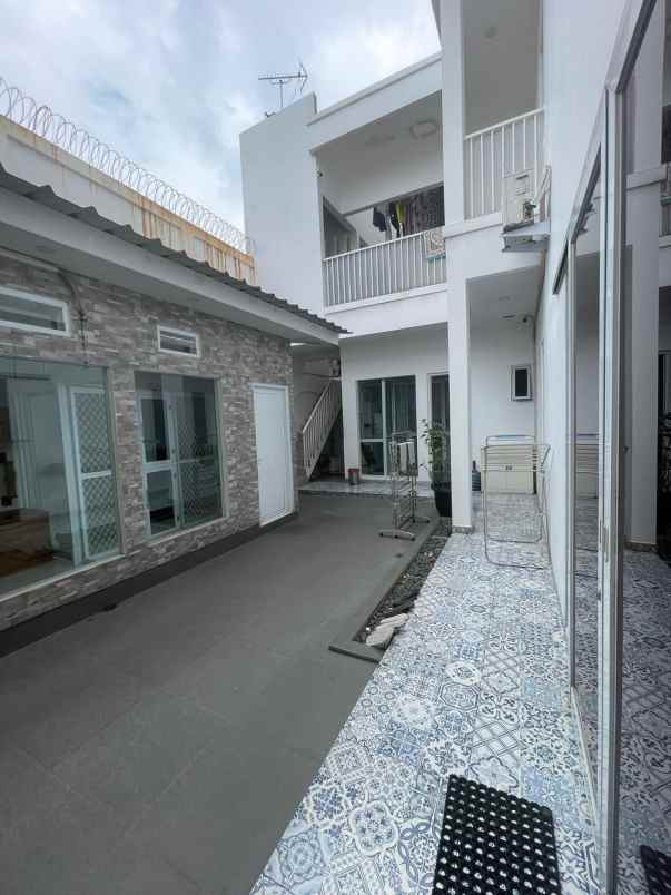 dijual rumah pamulang