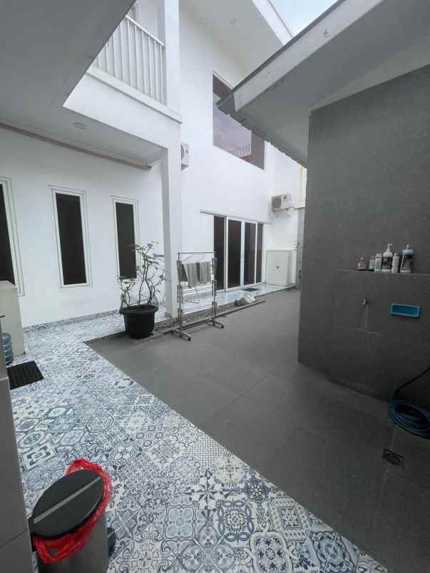 dijual rumah pamulang