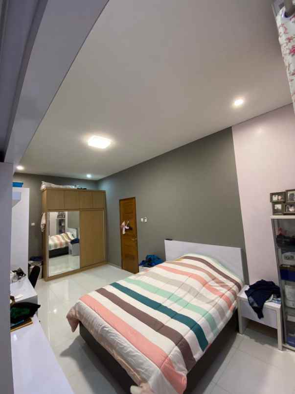 dijual rumah paninggilan ciledug tangerang