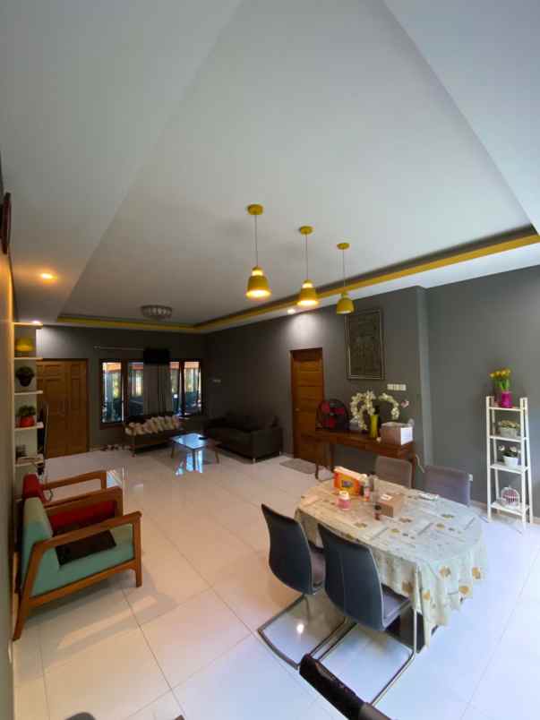 dijual rumah paninggilan ciledug tangerang