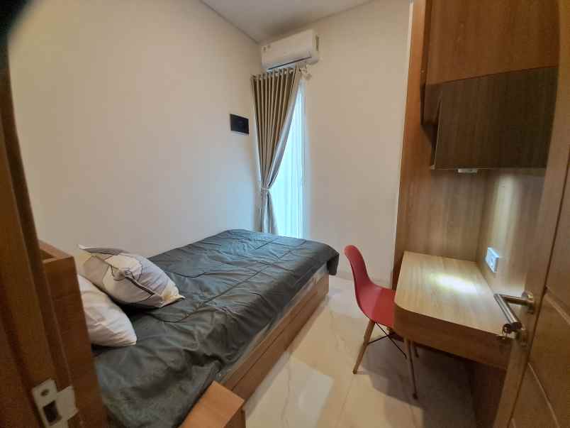 dijual rumah pejaten