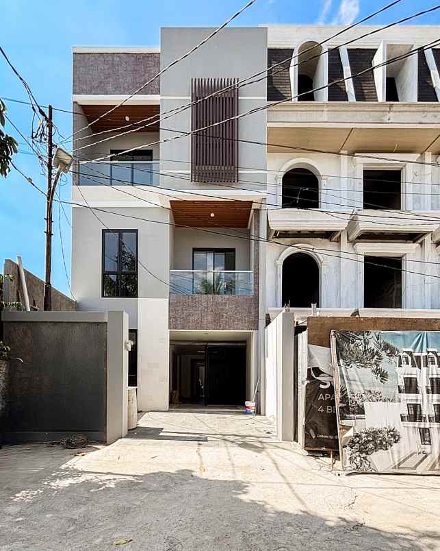 dijual rumah permata hijau area