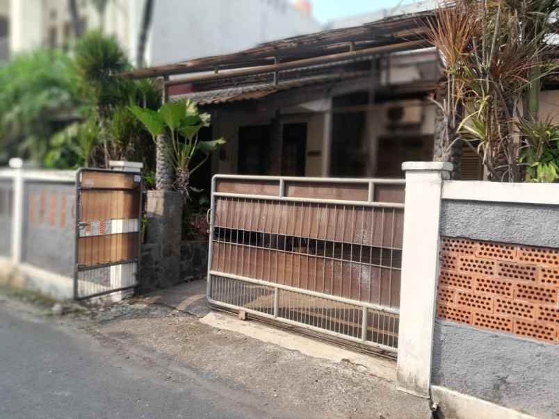 dijual rumah perum kopti setu cipayung