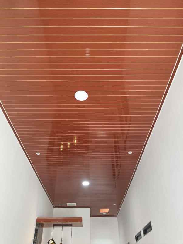 dijual rumah perum telaga mas