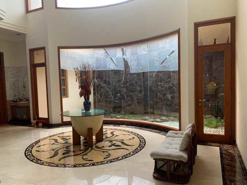 dijual rumah perumahan budi indah