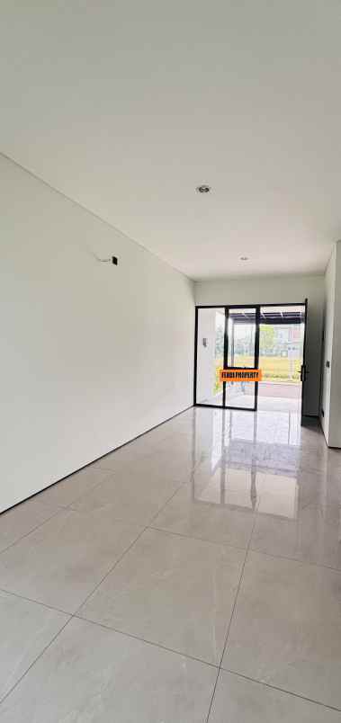 dijual rumah perumahan bukit golf