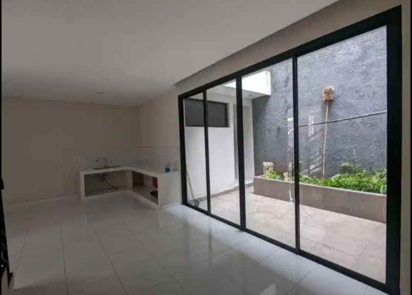 dijual rumah perumahan griya bintara