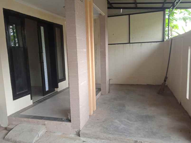 dijual rumah perumahan mandiri land