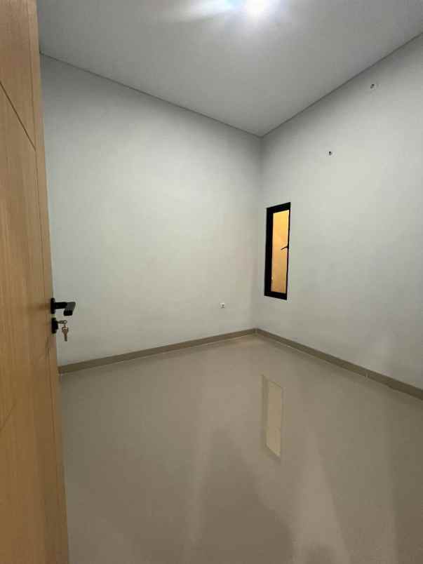 dijual rumah perumahan telaga mas duta