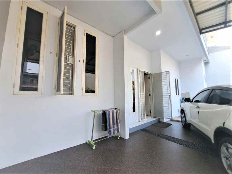 dijual rumah perumahan villa sunter mas