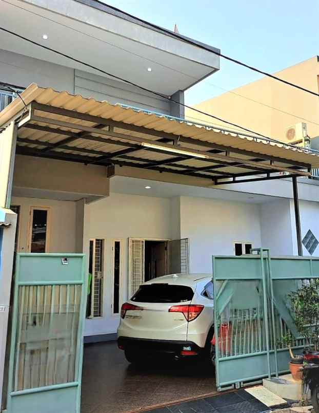 dijual rumah perumahan villa sunter mas