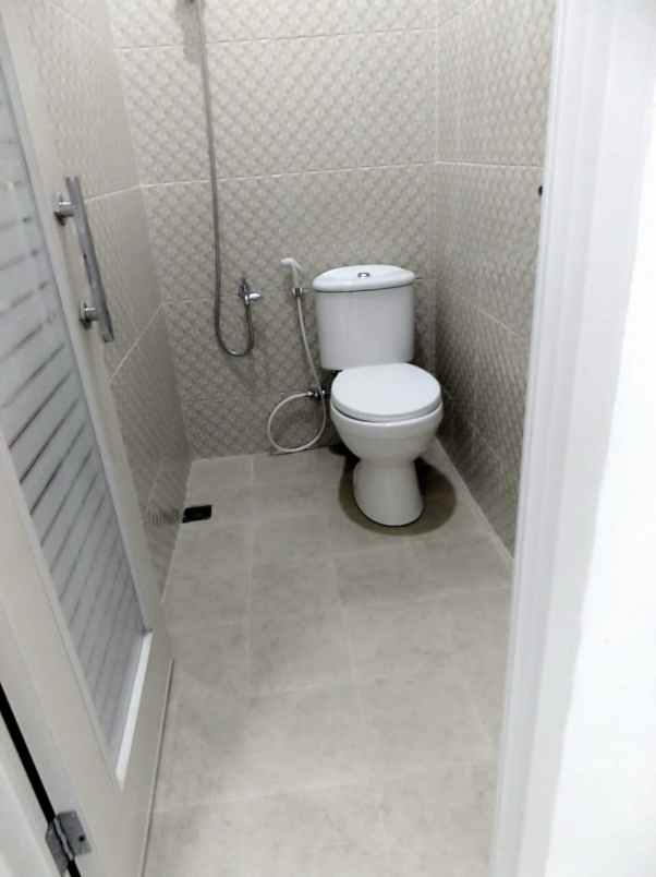 dijual rumah pondok bambu