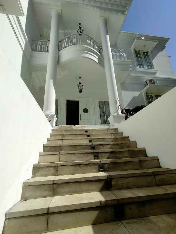 dijual rumah pondok hijau