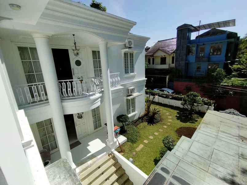 dijual rumah pondok hijau