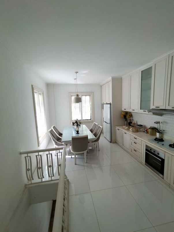 dijual rumah pondok hijau