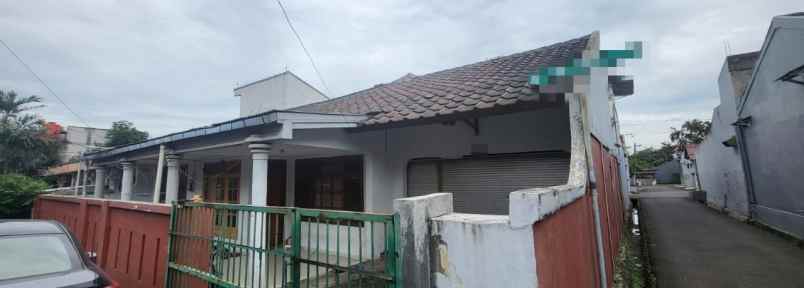 dijual rumah pondok kelapa