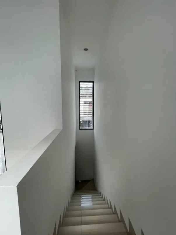 dijual rumah pondok ranji
