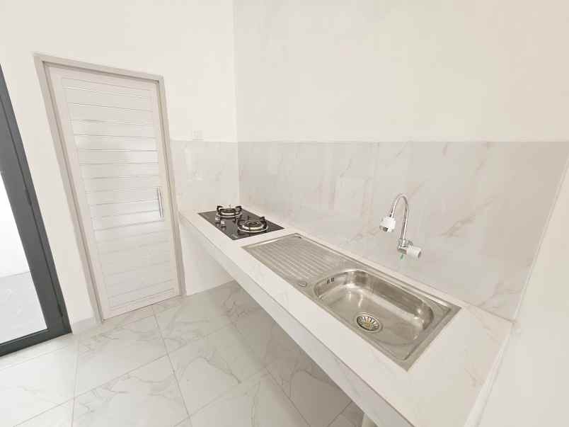 dijual rumah pondok ungu permai sektor