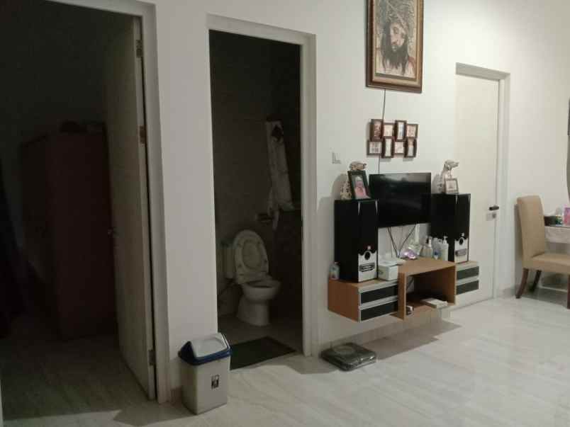 dijual rumah pulo indah