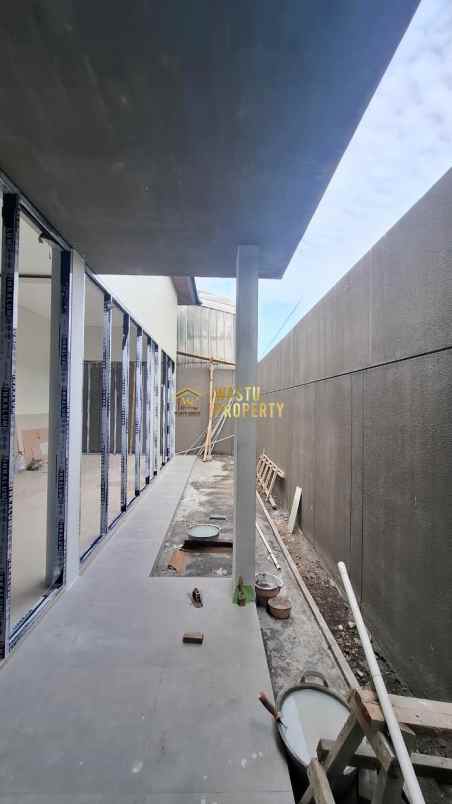 dijual rumah purwomartani kec kalasan