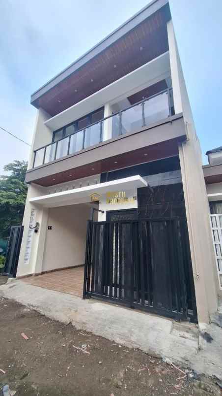 dijual rumah purwomartani kec kalasan