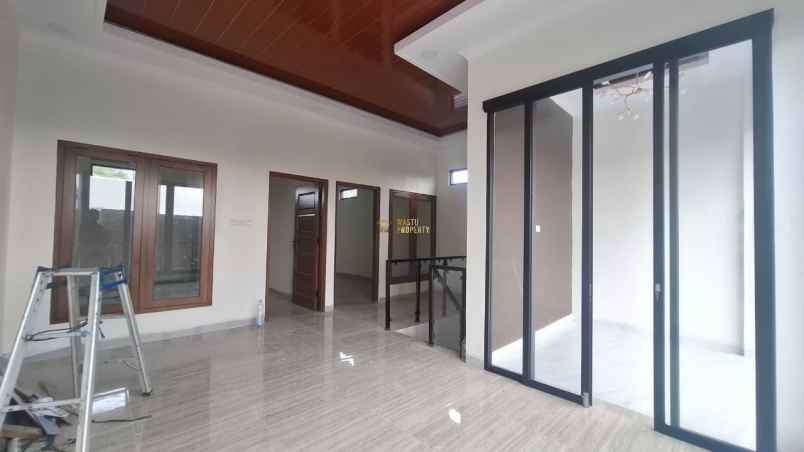 dijual rumah purwomartani kec kalasan