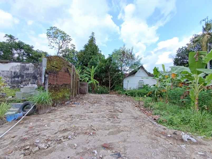 dijual rumah randusari prambanan klaten
