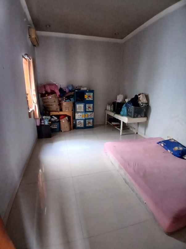 dijual rumah rawalumbu