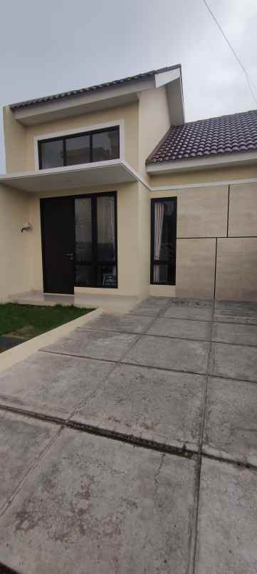 dijual rumah sedati sidoarjo
