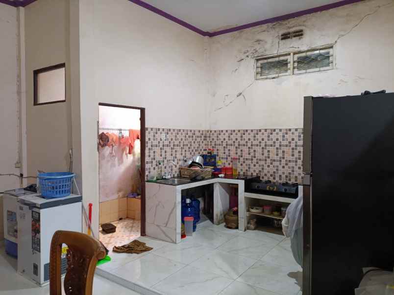 dijual rumah seharga 300jt di mempawah kalbar