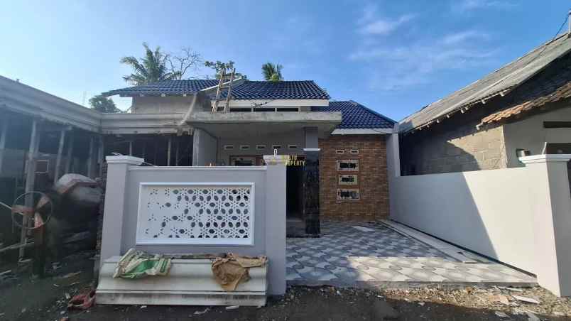dijual rumah selomartani kec kalasan
