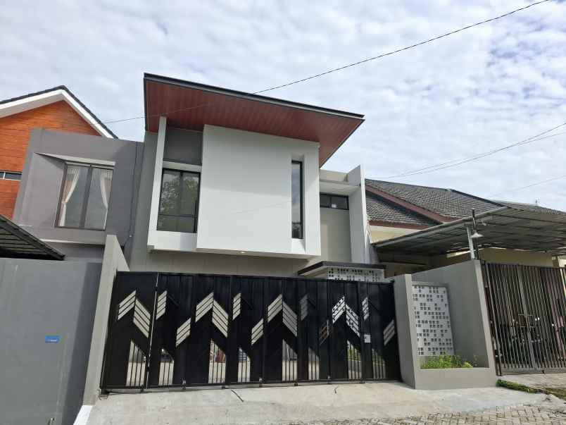 dijual rumah sempusari