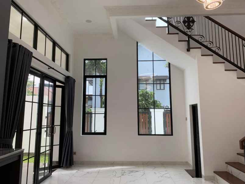 dijual rumah sentul city