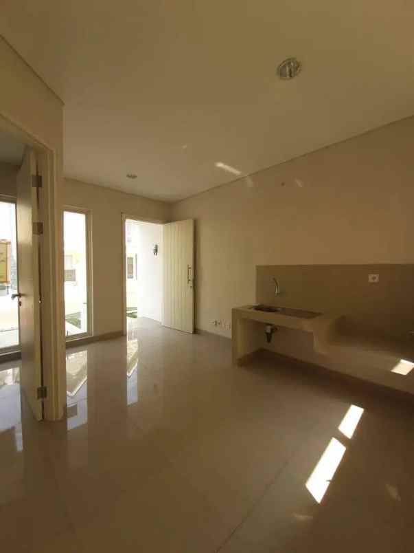 dijual rumah serpong