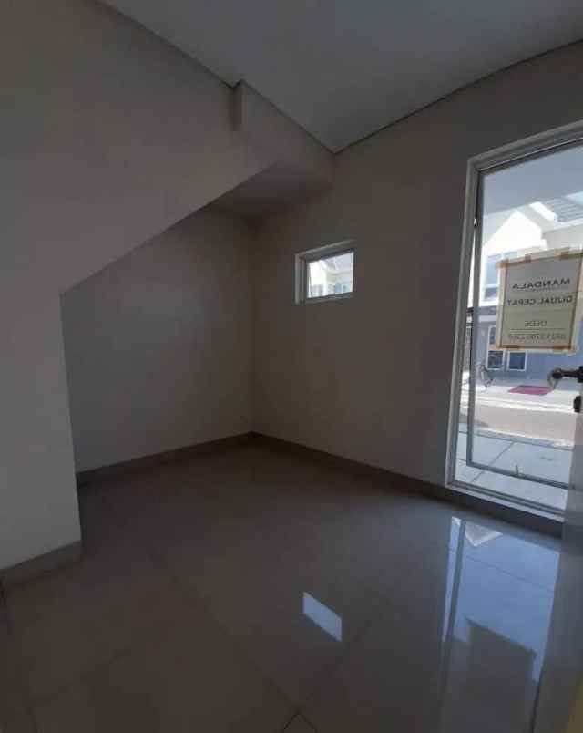 dijual rumah serpong