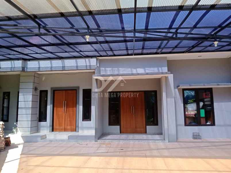 dijual rumah serpong park