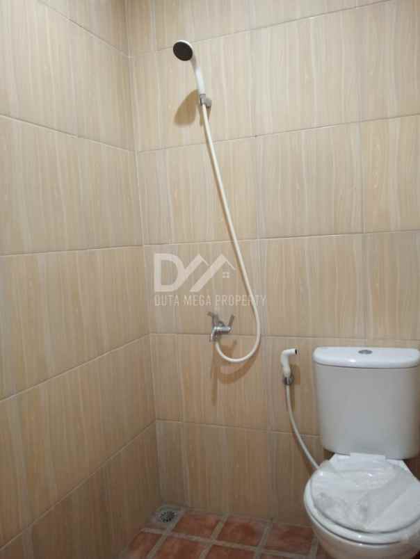 dijual rumah serpong park