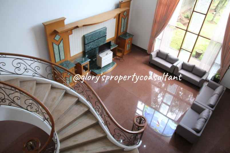 dijual rumah setiabudi lembang